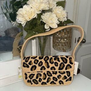 RARE Cheetah Beaded Bag by America & Beyond 🐆